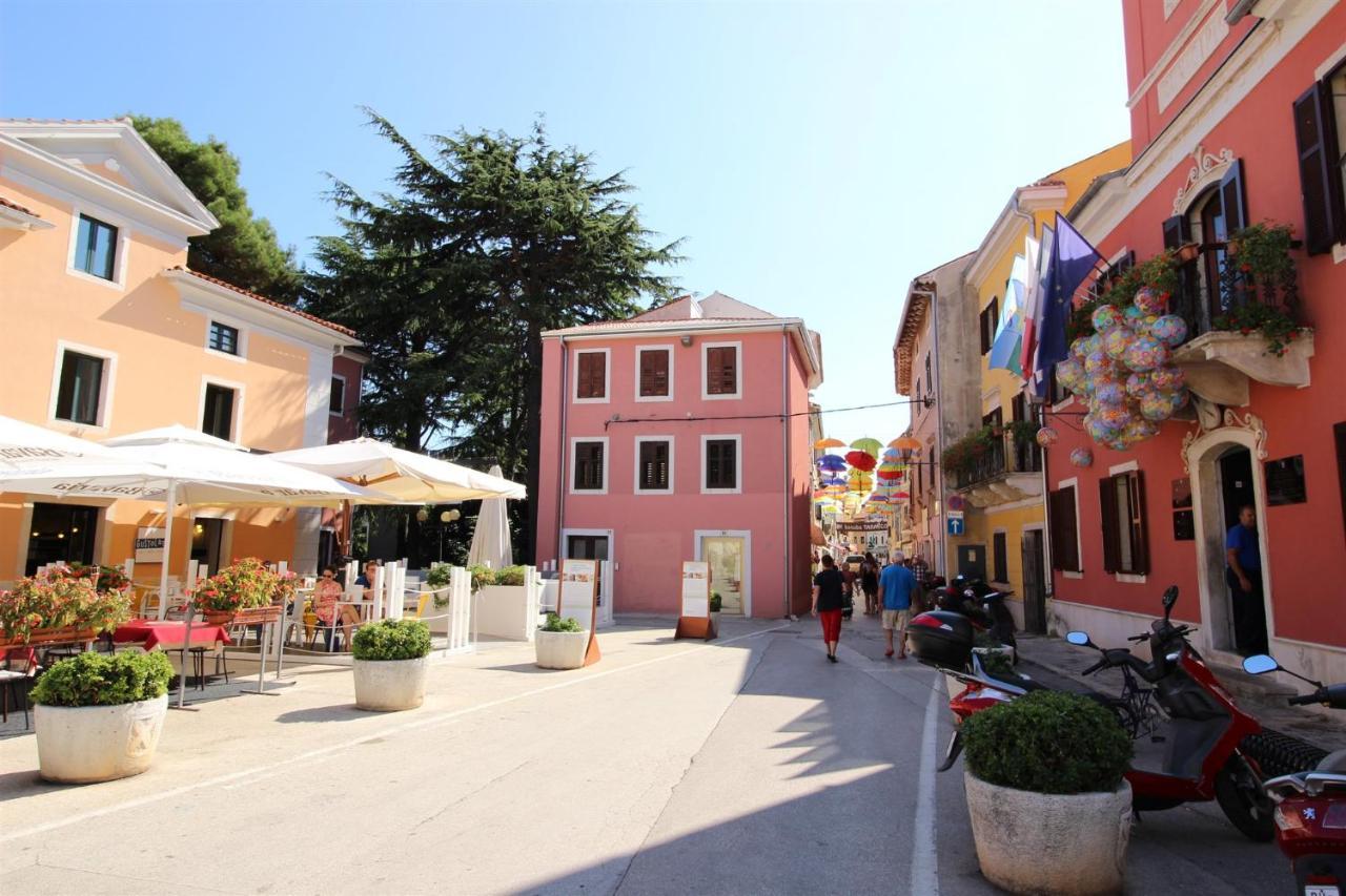 Tamaris, 600 M From The Beach Novigrad Istria 외부 사진